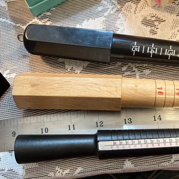 One ring, sizer, let me know which one you like - Picture 2 of 3